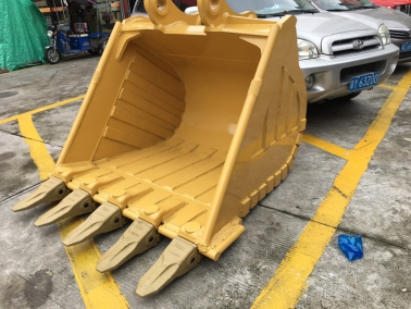 礦（kuàng）山型（xíng）挖鬥