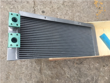 EC210B液壓油散（sàn）熱器